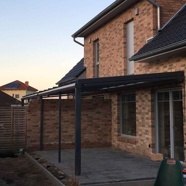 Pergola am Haus